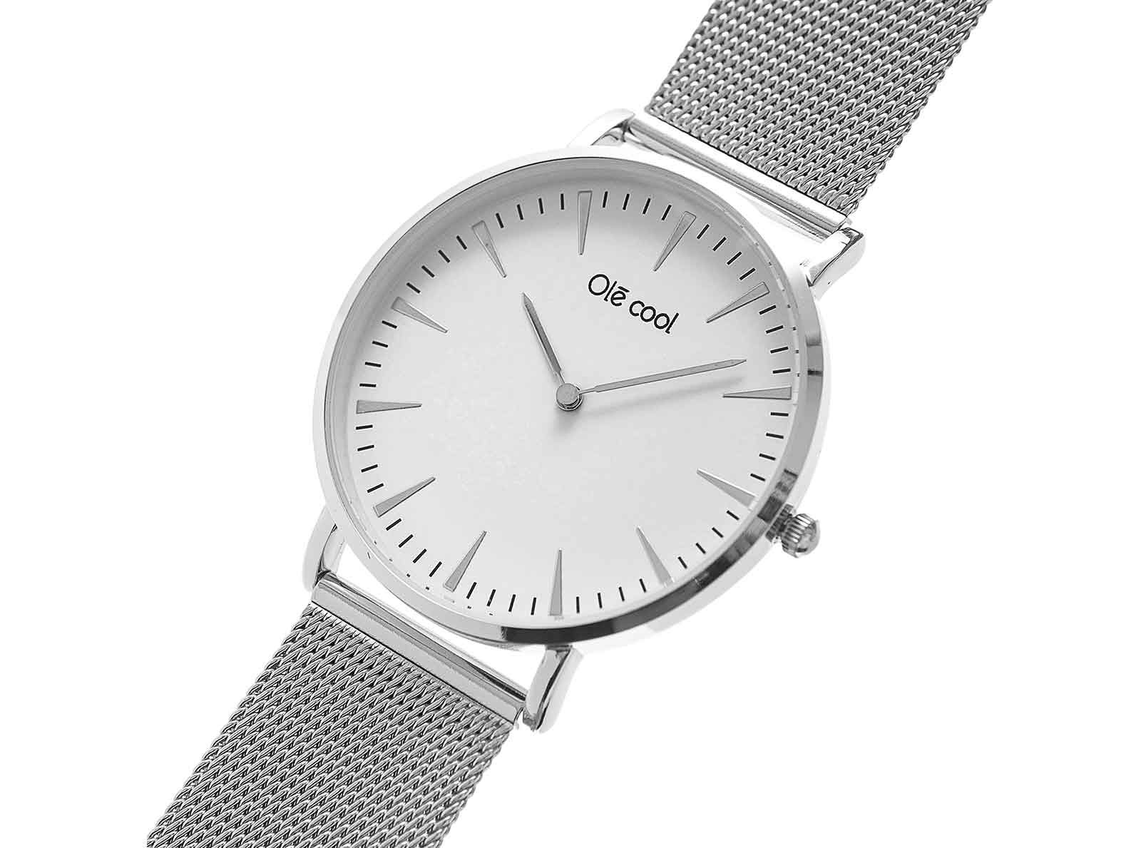 reloj en color plata para mujer de la marca olecool